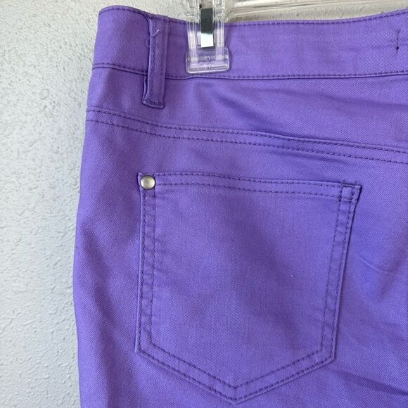 EUC Fire Los Angeles Women’s Jeans - Picture 6 of 8